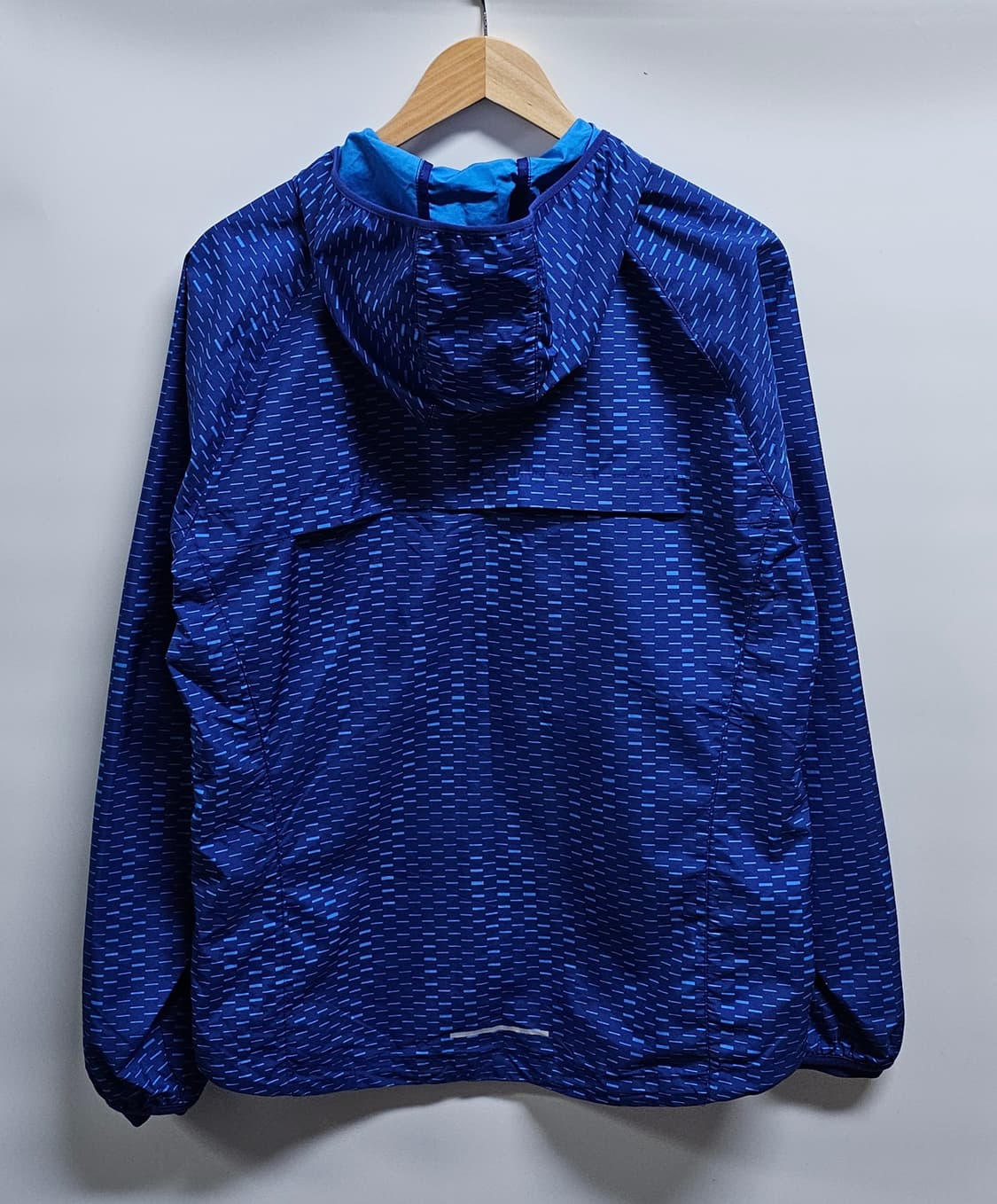 나이키 러닝 바람막이 M 상품이미지2