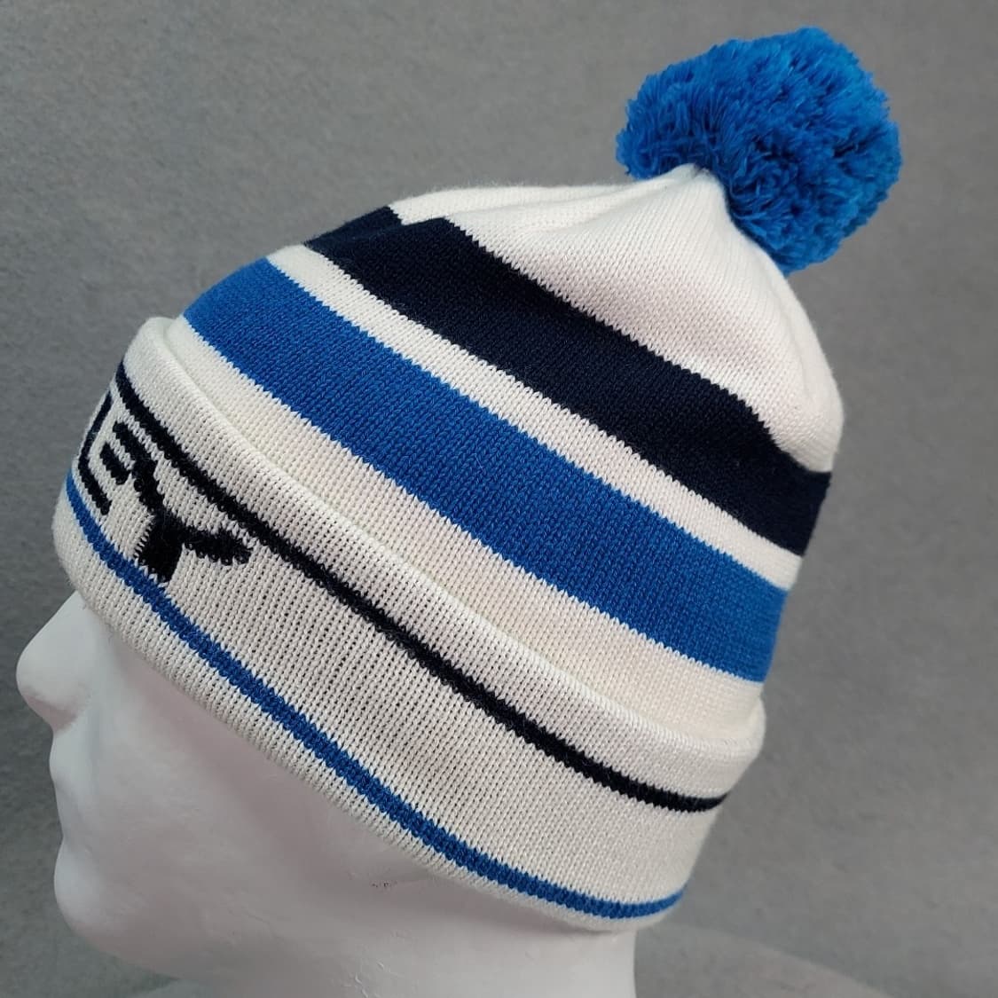 오클리 로고 방울 비니 블루 화이트 상품이미지4