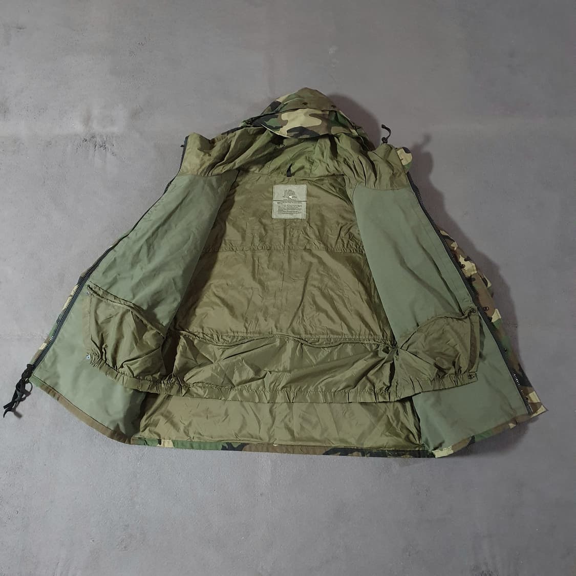 데드스탁 XL-R 새상품급 미군 우드랜드 고어텍스 자켓 바람막이 상품이미지6