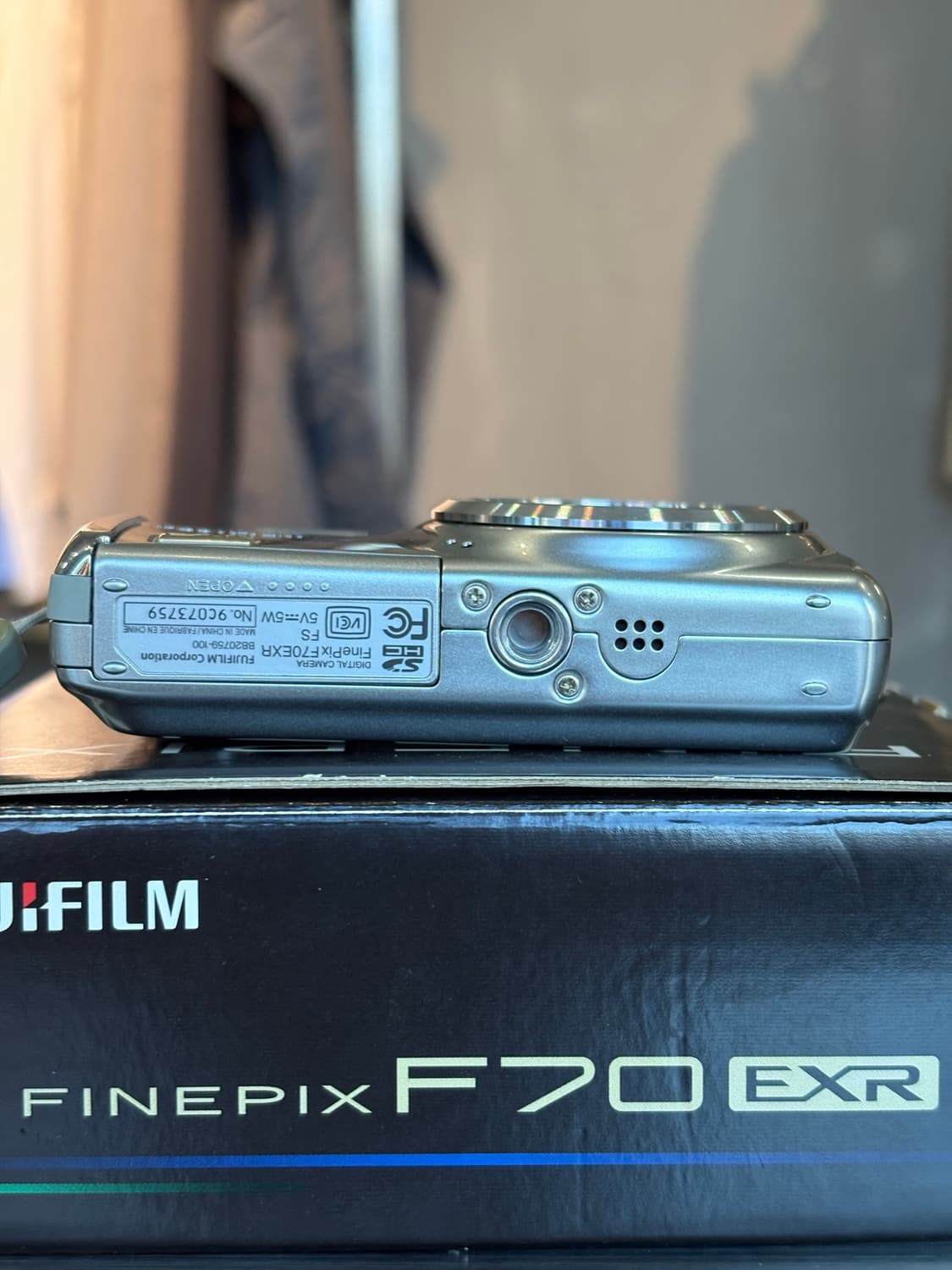 배터리2개/박스O/민트급)후지필름 파인픽스 f70exr 실버 빈티지디카 상품이미지6