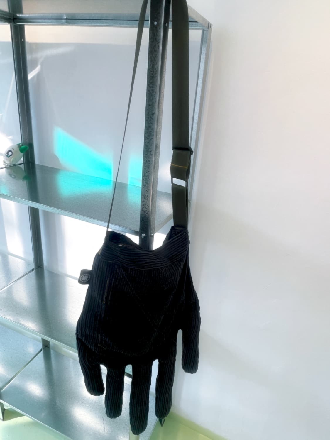 손모양 크로스백 🤚 상품이미지9