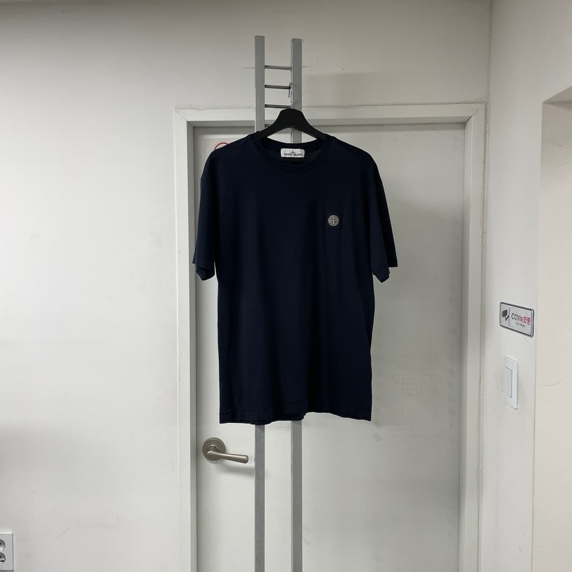 스톤아일랜드 네이비 반팔 티셔츠 L 상품이미지1