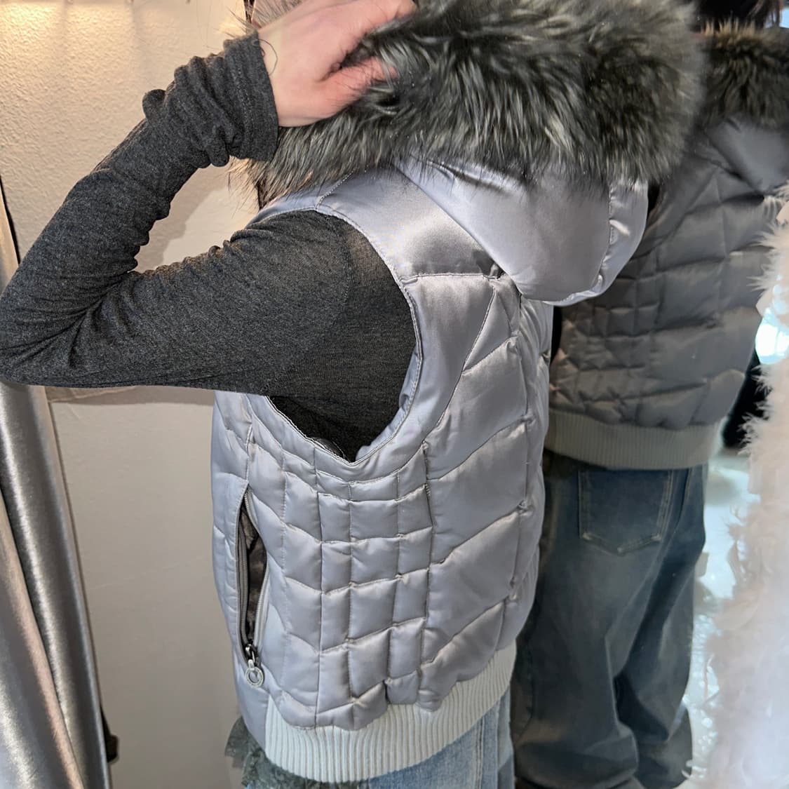 2000s 빈티지 노스페이스 실버 퍼 크롭 패딩 베스트 상품이미지8