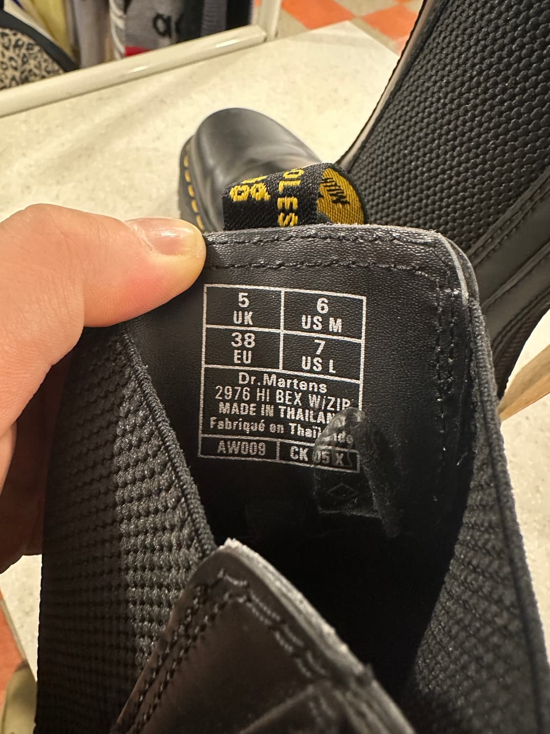 닥터마틴 여성 부츠 상품이미지3