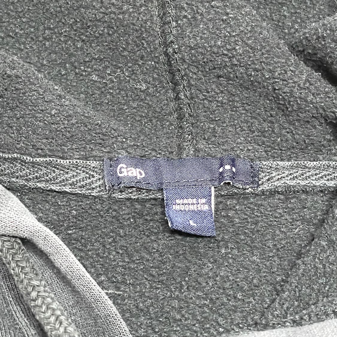 갭 스펠로고 블랙 기모 후드티셔츠 남성L  상품이미지3