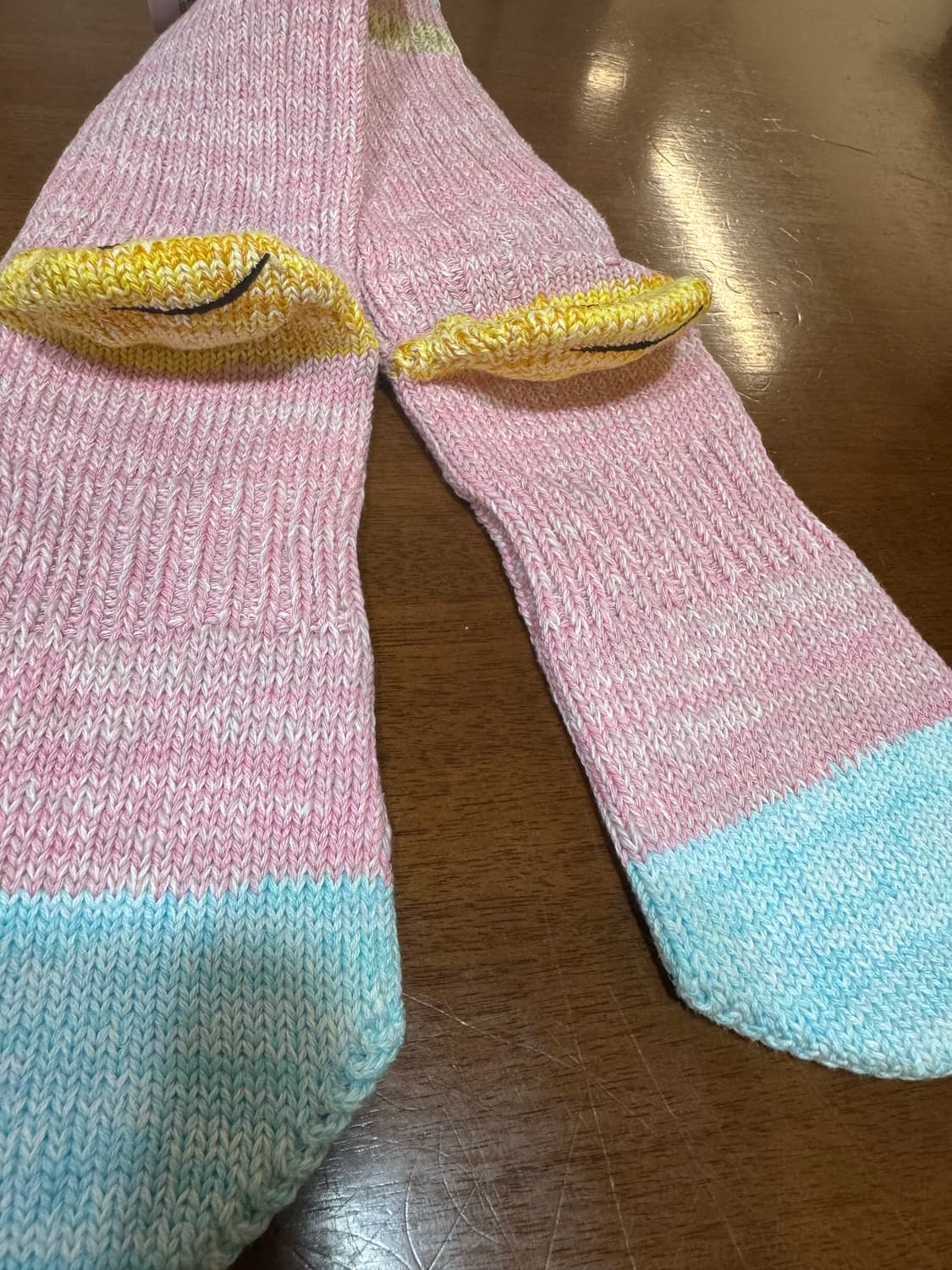 캐피탈 60 피스 아이비 레안보위 해피 힐 핑크 양말 (새상품) 상품이미지4