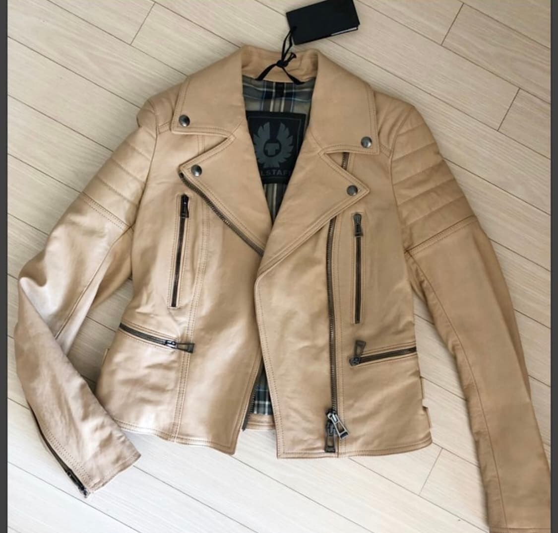 44반 마른55 새상품 매장가340만 벨스타프 가죽 레더 자켓 상품이미지1