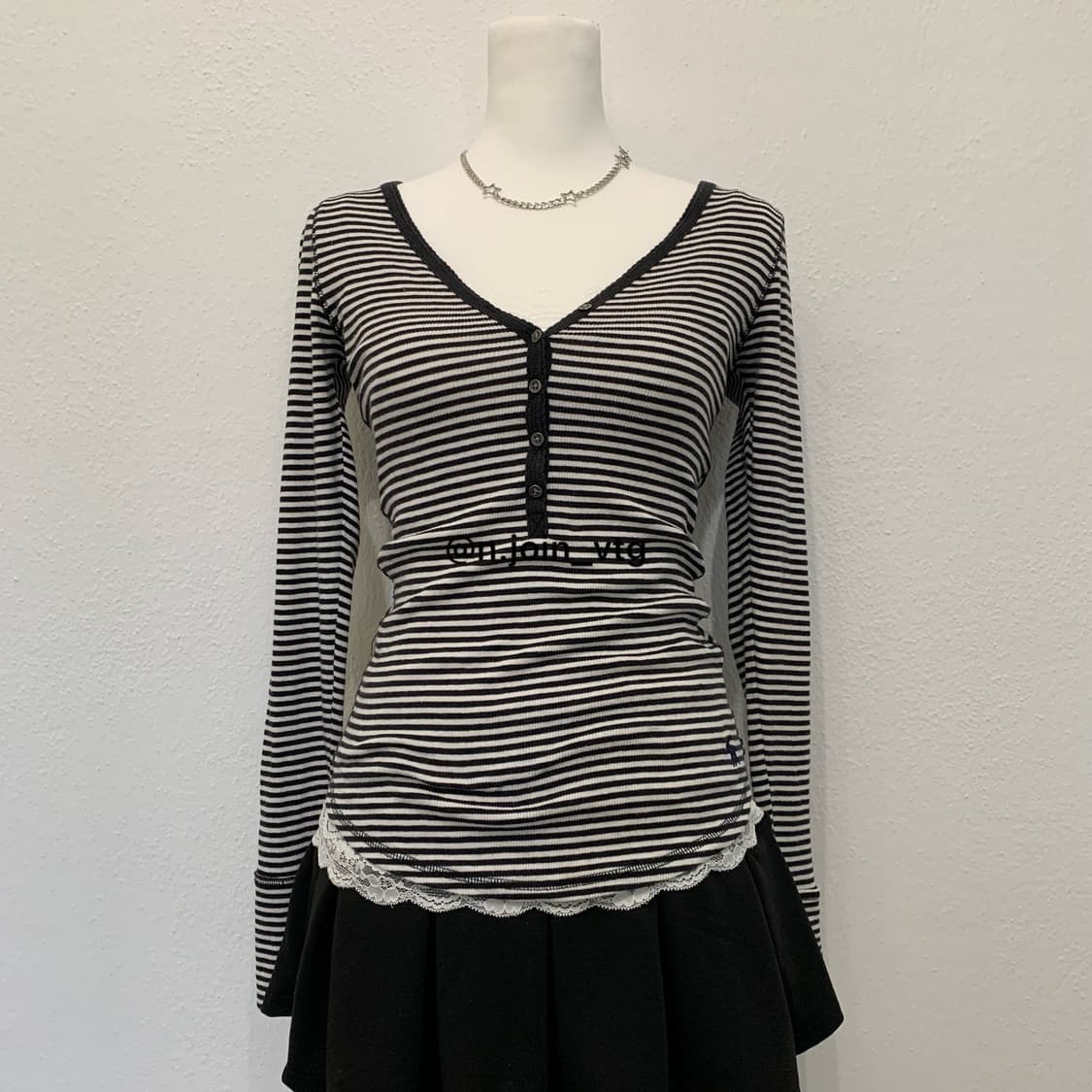 예약) 아베크롬비 헨리넥 네이비 화이트 롱슬리브 상품이미지1