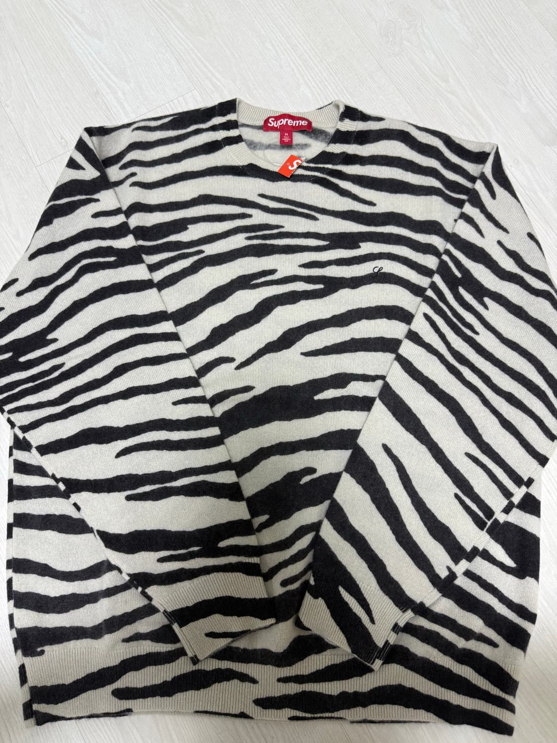 슈프림 캐시미어 니트 m 상품이미지1