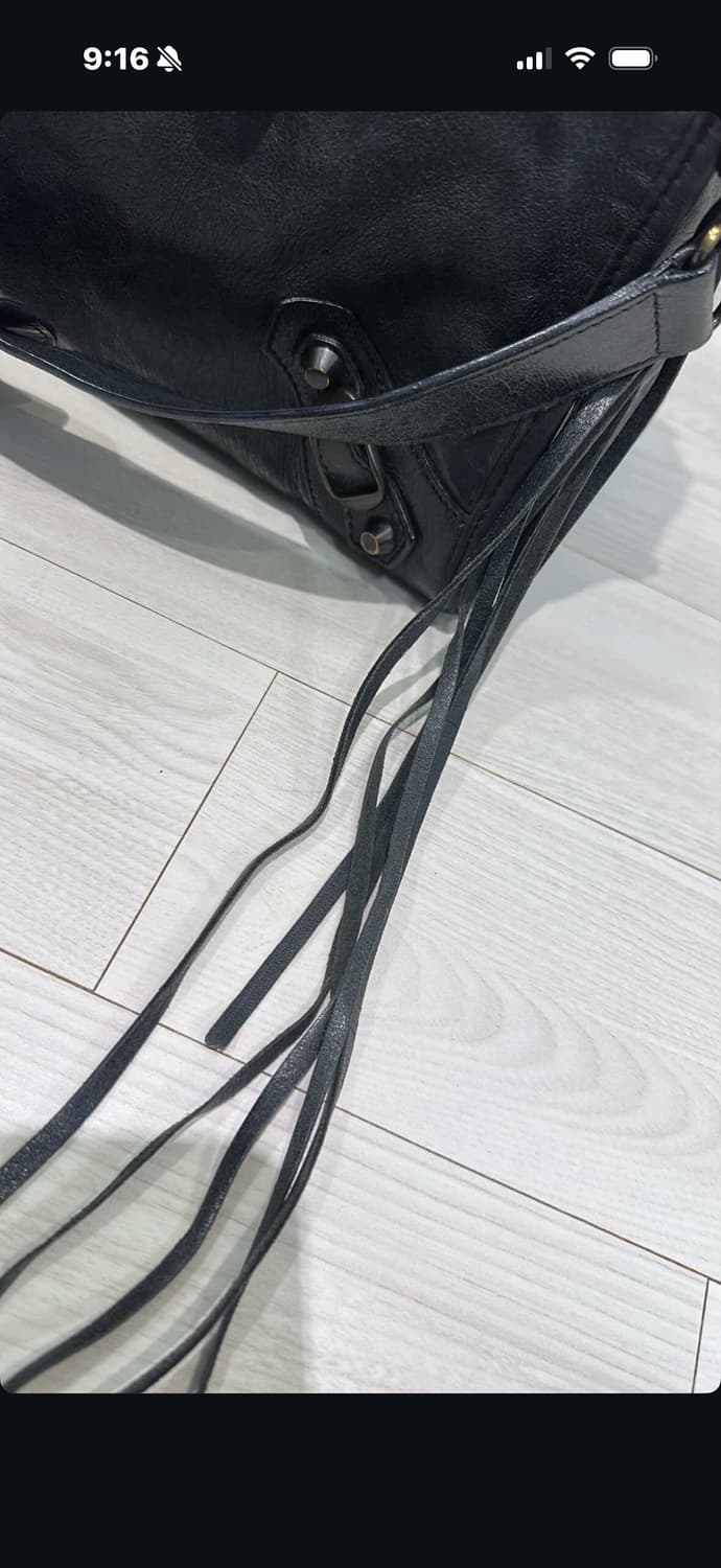 발렌시아가 모터백 시티백 미디움 블랙 상품이미지4