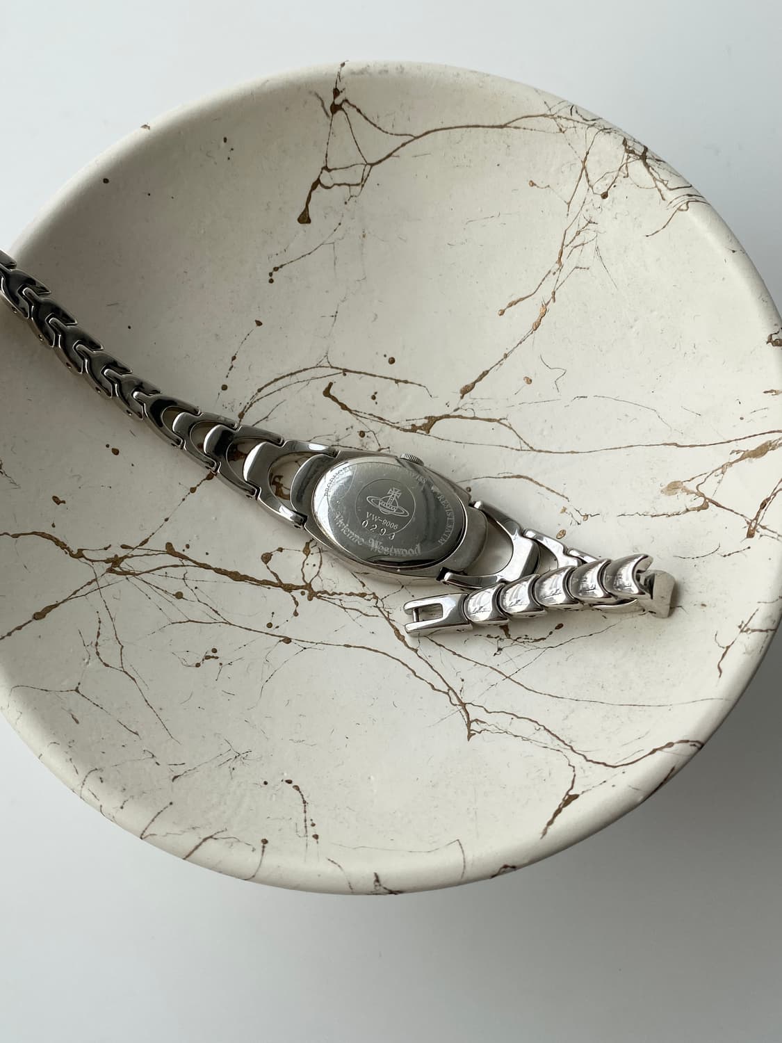 [Vivienne wesywood] 쿼츠 시계 상품이미지4