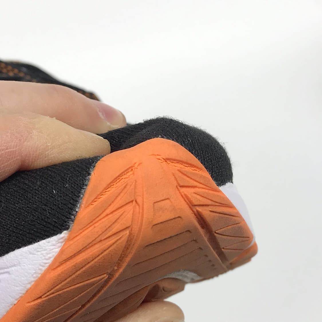 아식스 GT-2000 운동화 신발 깔창X 남성280 상품이미지3