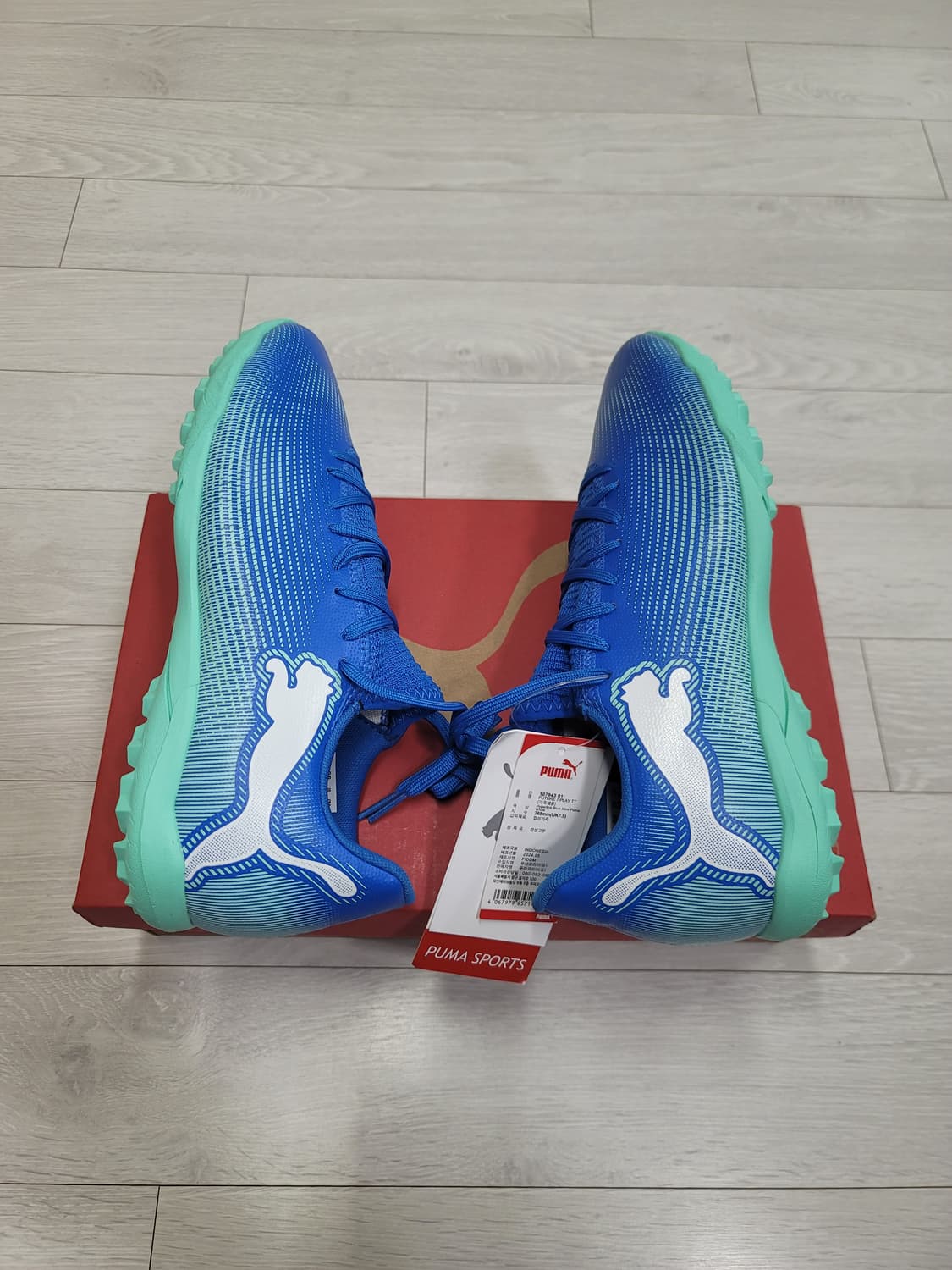 (265)푸마 풋살화 퓨처 7 플레이 TT[대전 직거래도 가능] 상품이미지1