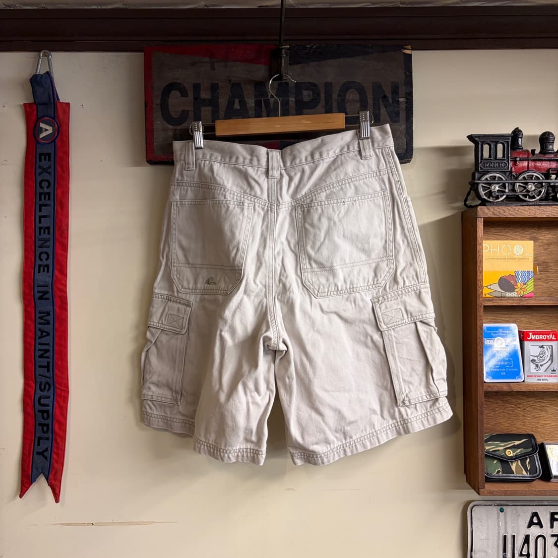Quiksilver Cargo Shorts White 33 Size 2 상품이미지6