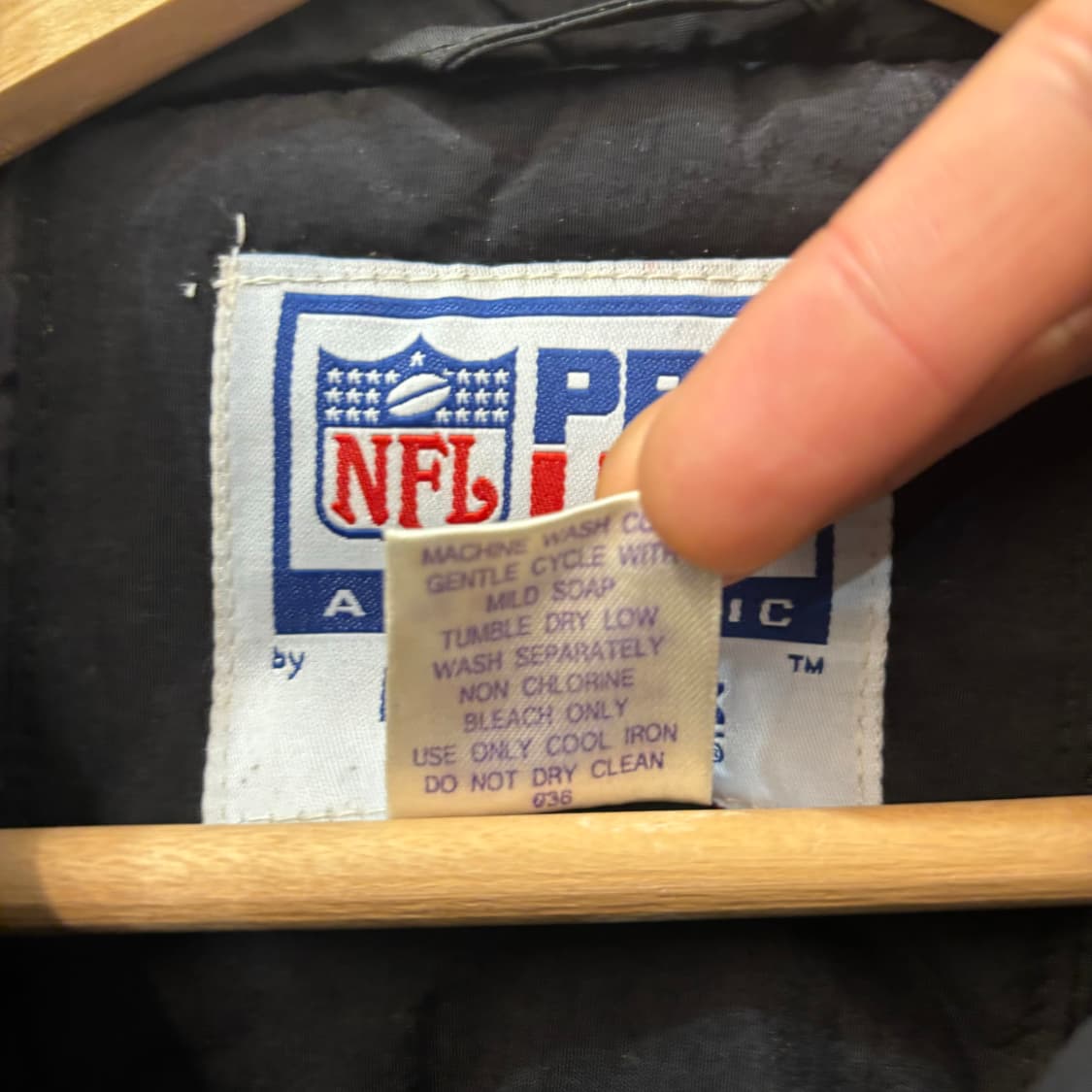 NFL X 리복 90s 올드스쿨 댈러스 카우보이스 패딩 자켓 XL 상품이미지9