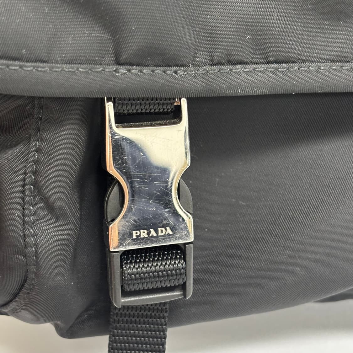 [OS]프라다 테수토 나일론 메신저백 상품이미지3