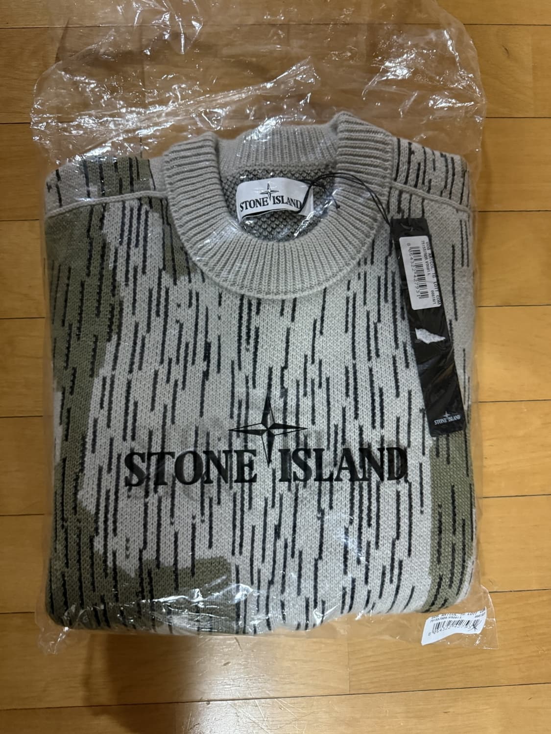 스톤아일랜드 레인 카모 자카드 크루넥 니트 상품이미지1