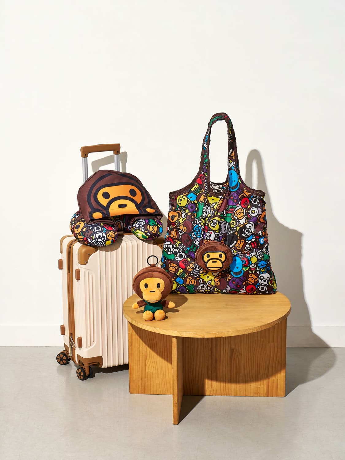 스타벅스 x 베이프 베이비 마일로 폴더블 백 상품이미지2