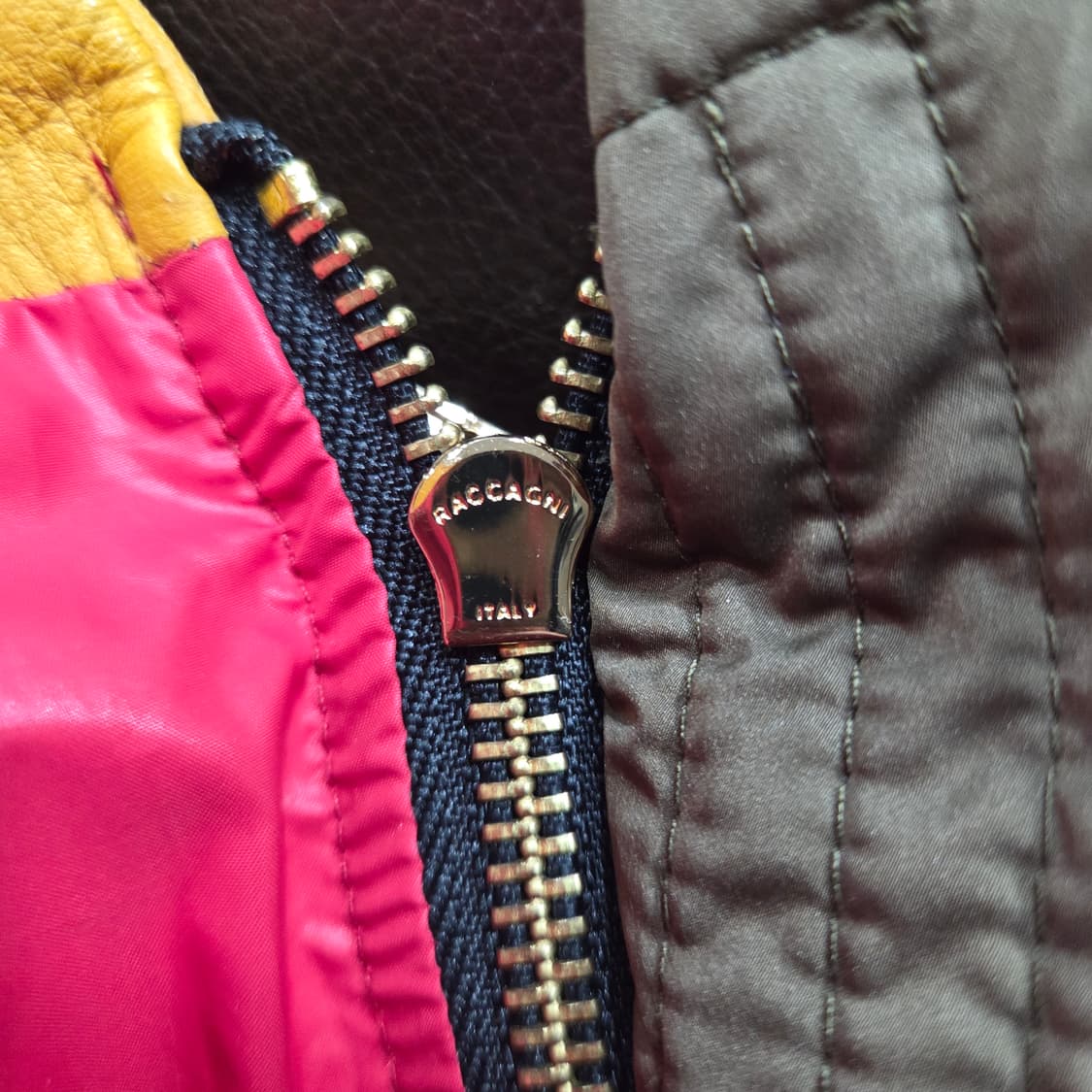 디스퀘어드2 신상 가죽 구스 패딩 상품이미지7