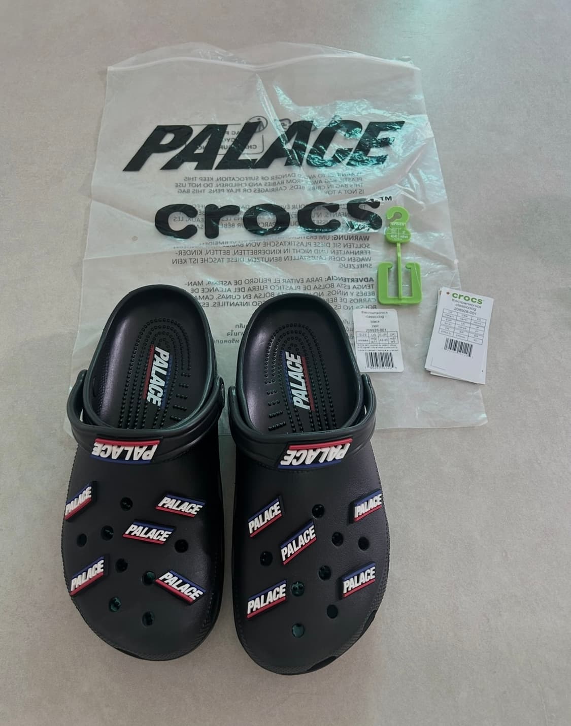 팔라스 x 크록스 클래식 클로그 270 상품이미지1