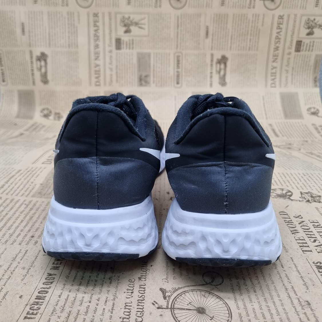 나이키 레볼루션5 남성운동화265 상품이미지4