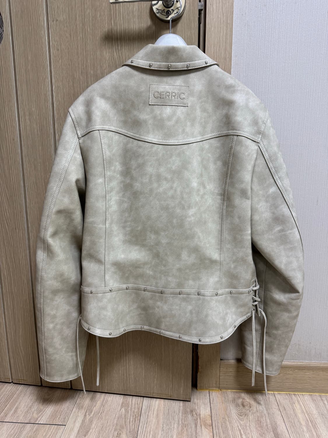 세릭 stud pointed jacket 스터드 포인티드 가죽 레더 자켓 상품이미지8