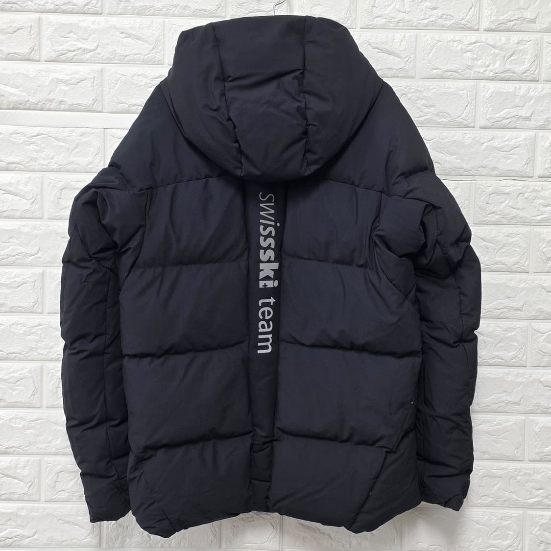 택포) 데상트 아우디 스위스 스키팀 다운 패딩 90 상품이미지4