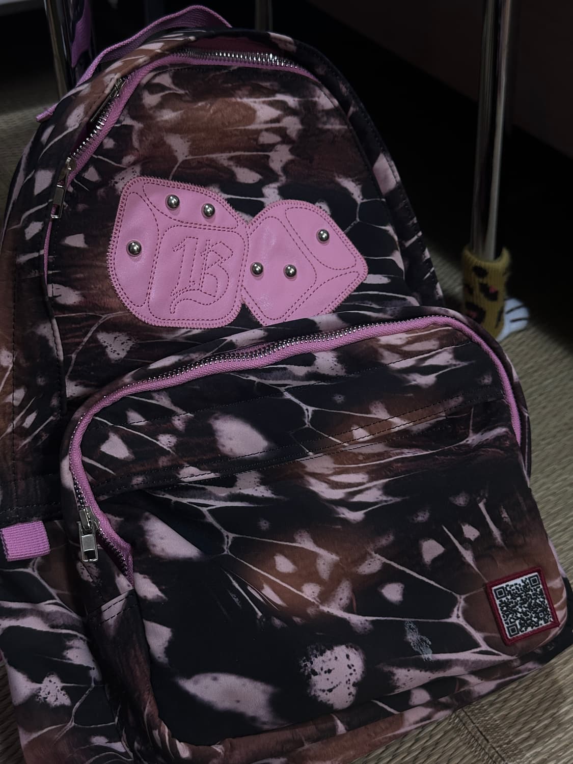 배디 버터플라이 백팩 브라운 상품이미지3