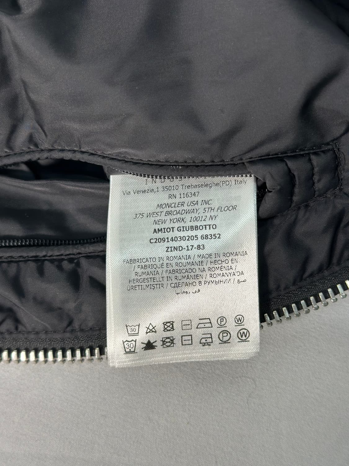 [정품]몽클레어 아미오 패딩자켓  상품이미지7