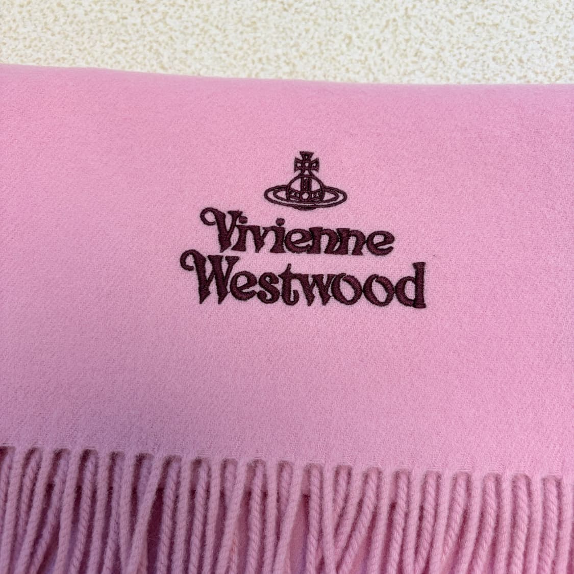25FW신상 비비안웨스트우드 라나울 머플러 핑크 상품이미지2