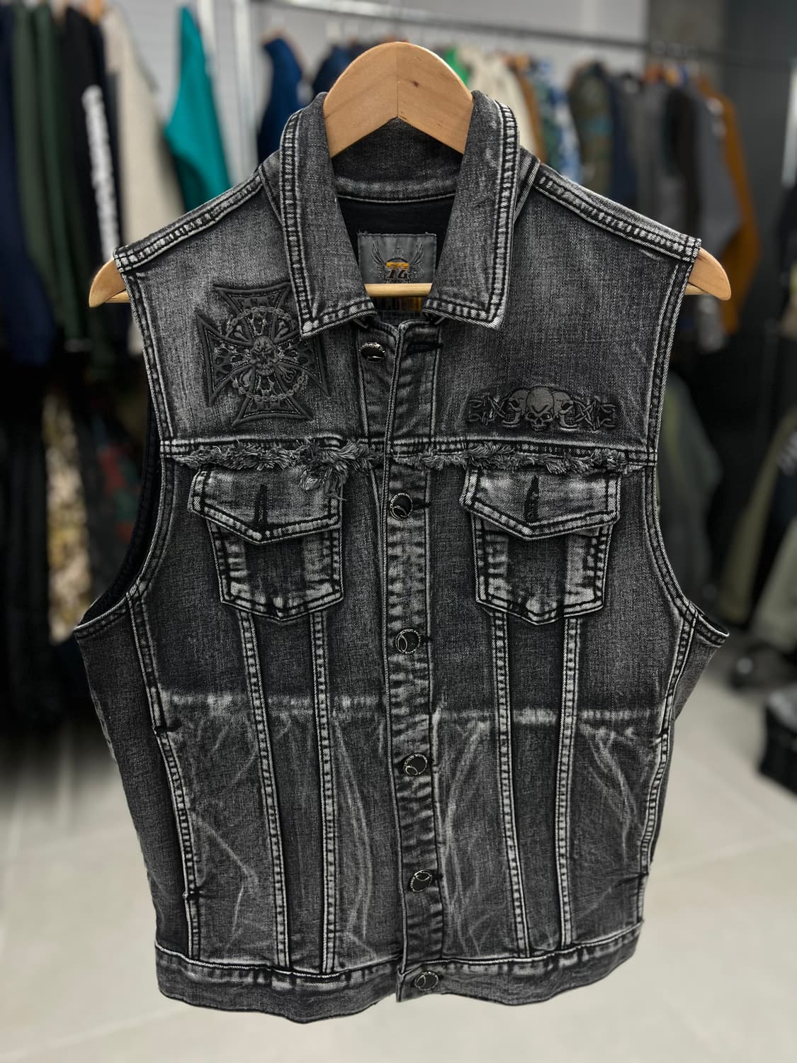 스컬 자수 데님조끼  상품이미지3