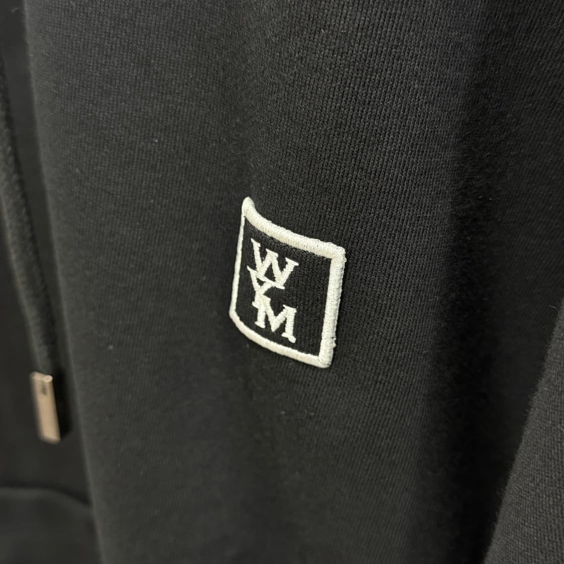 우영미 블랙 후드티 새상품 50사이즈 상품이미지3