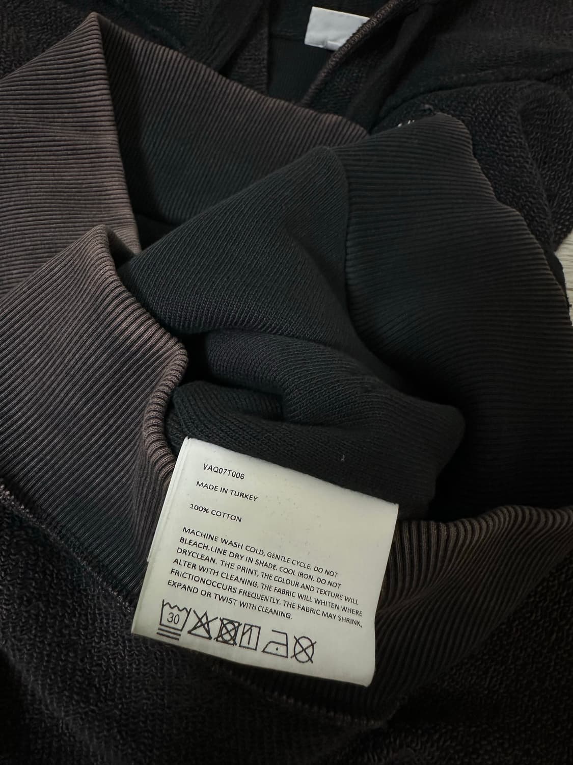 바퀘라 트위스트 후드 집업 상품이미지4