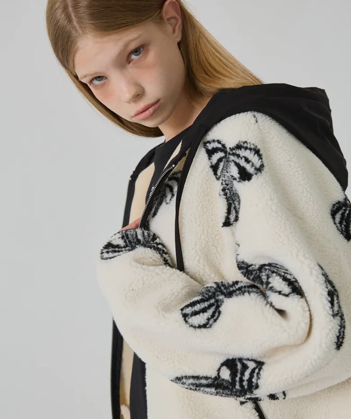 유센틱 리본 플리스 후드 집업 상품이미지4