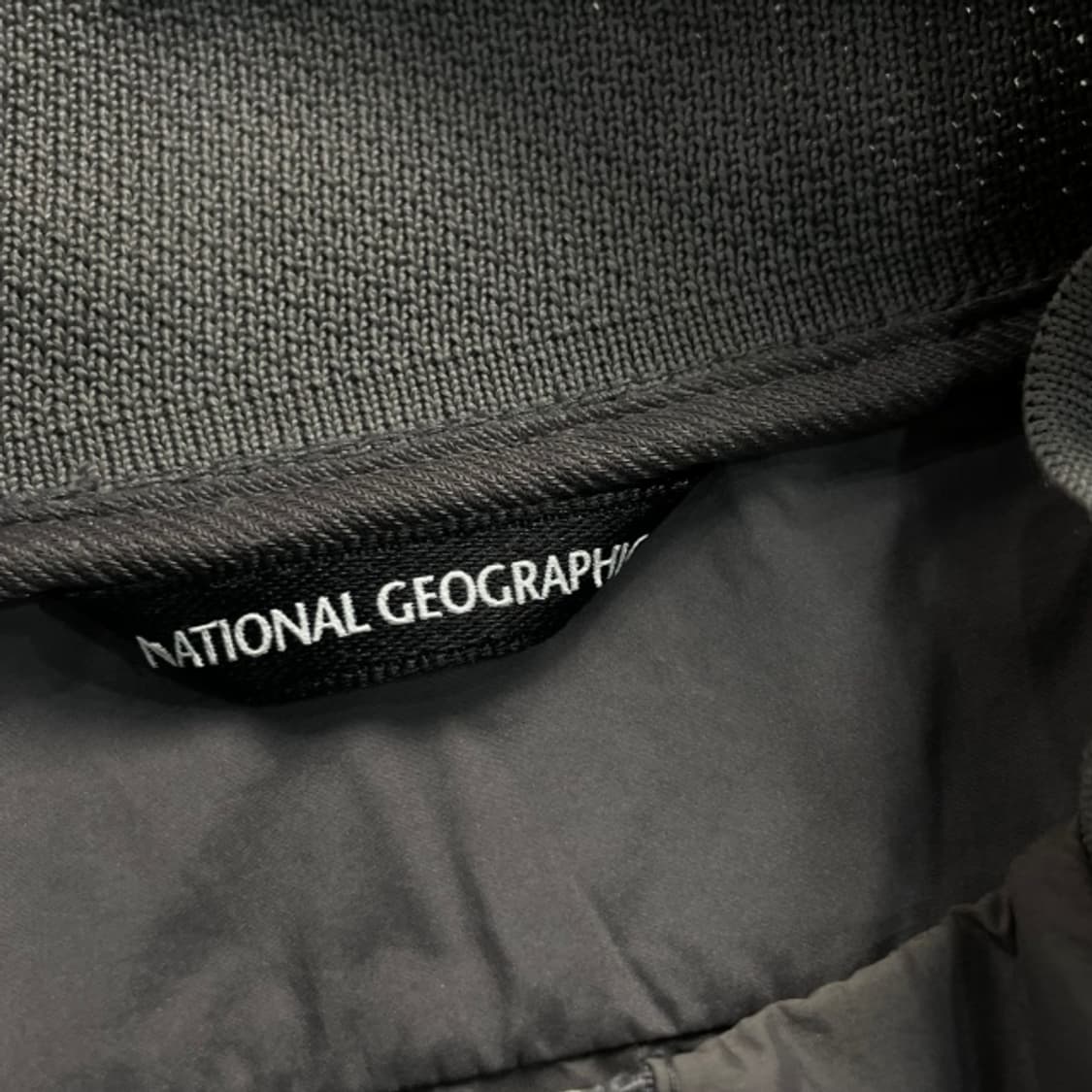 100 내셔널지오그래픽 와펜 바람막이  상품이미지3