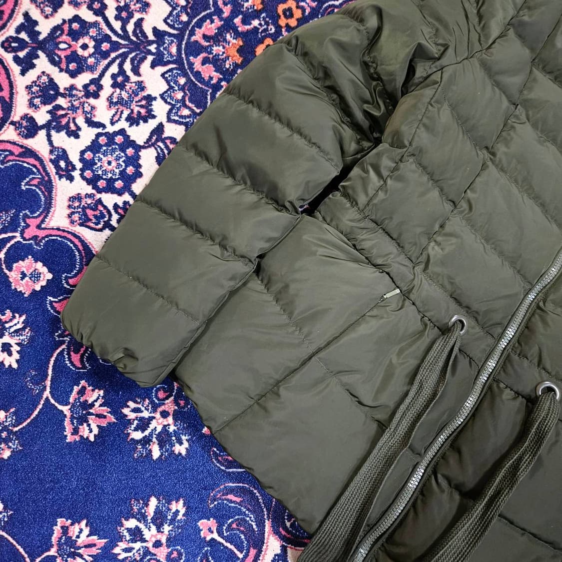 제이슨우(Jason Wu) 23FW 다운 벨트 스트렙 숏 패딩 상품이미지6