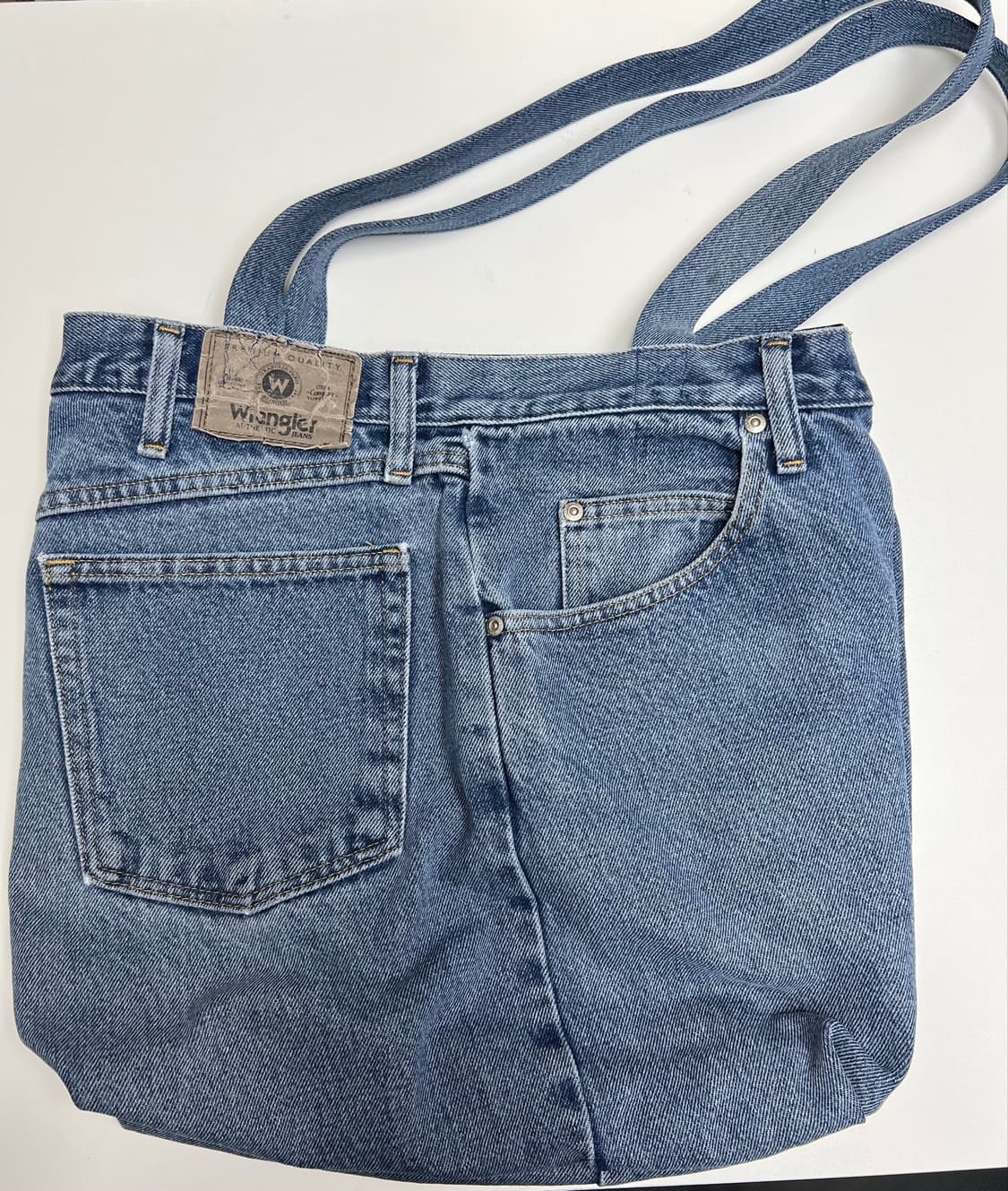 Wrangler 업사이클링 토트백 상품이미지1