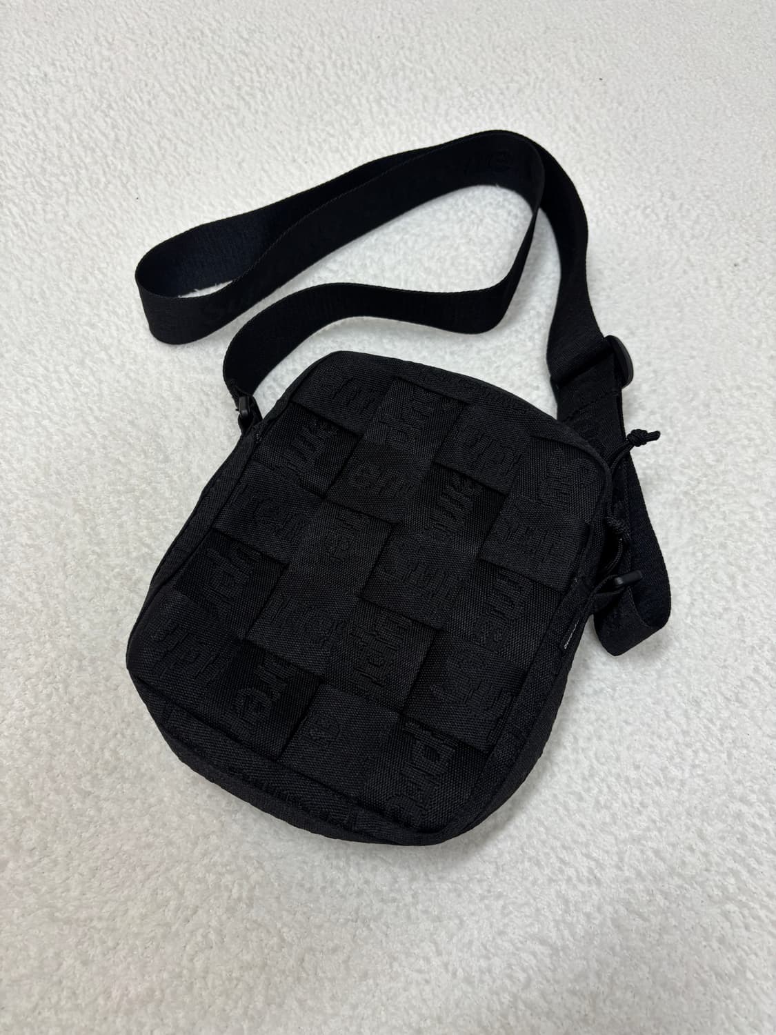 슈프림 크로스백 (새상품) 상품이미지3