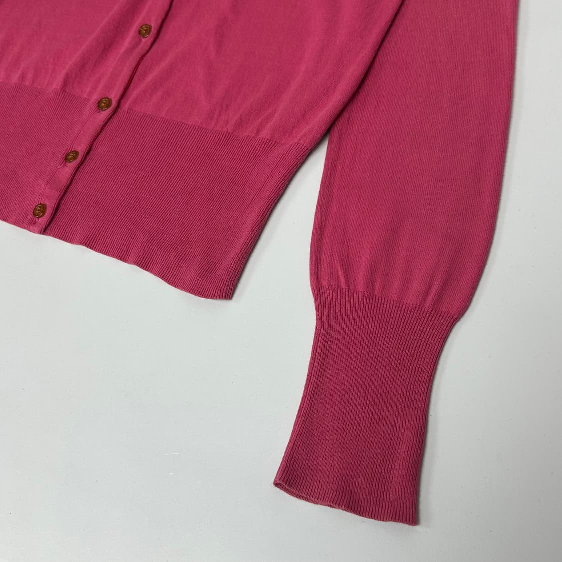 비비안웨스트우드 로고 가디건 상품이미지5