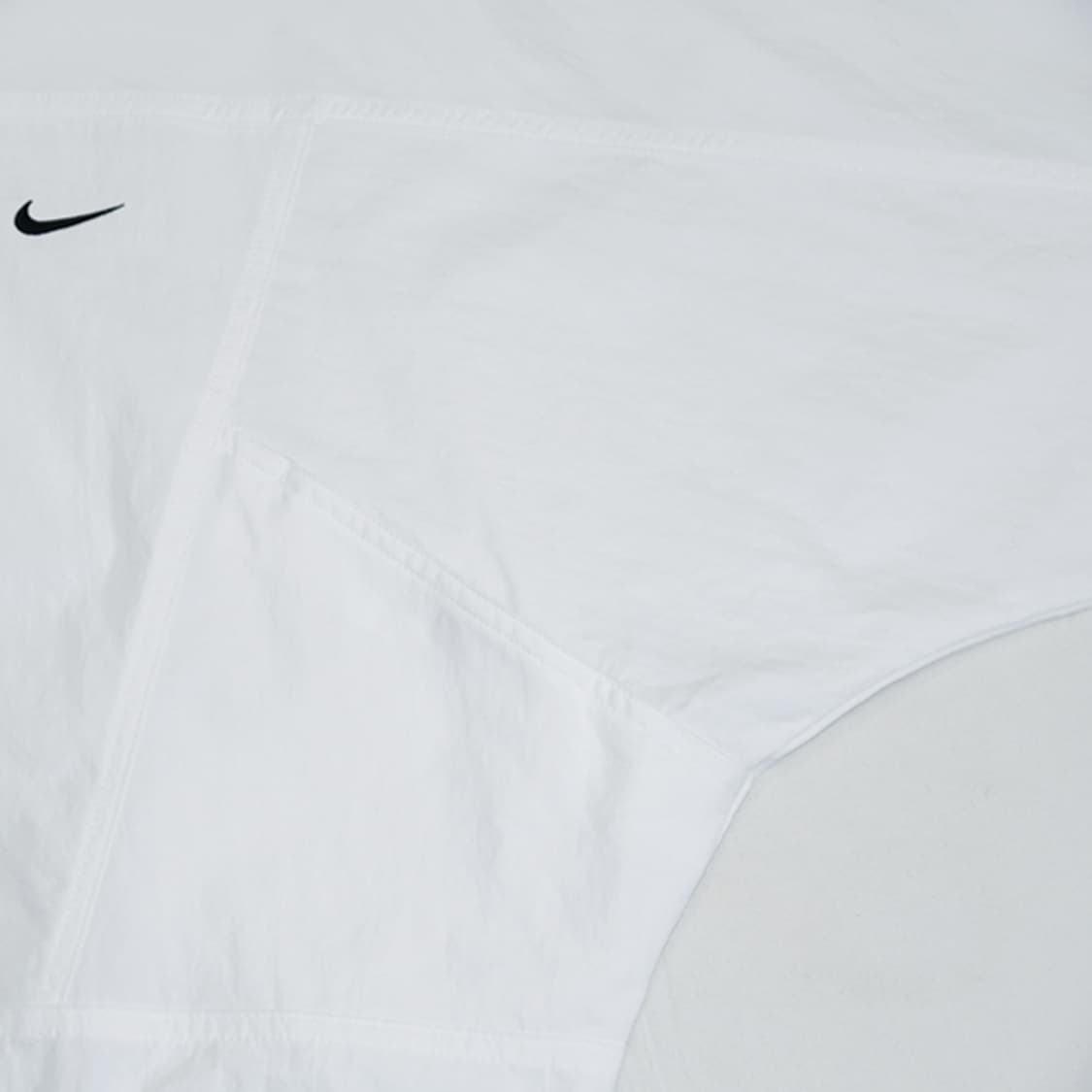 NIKE 크롭윈드브레이커 상품이미지7