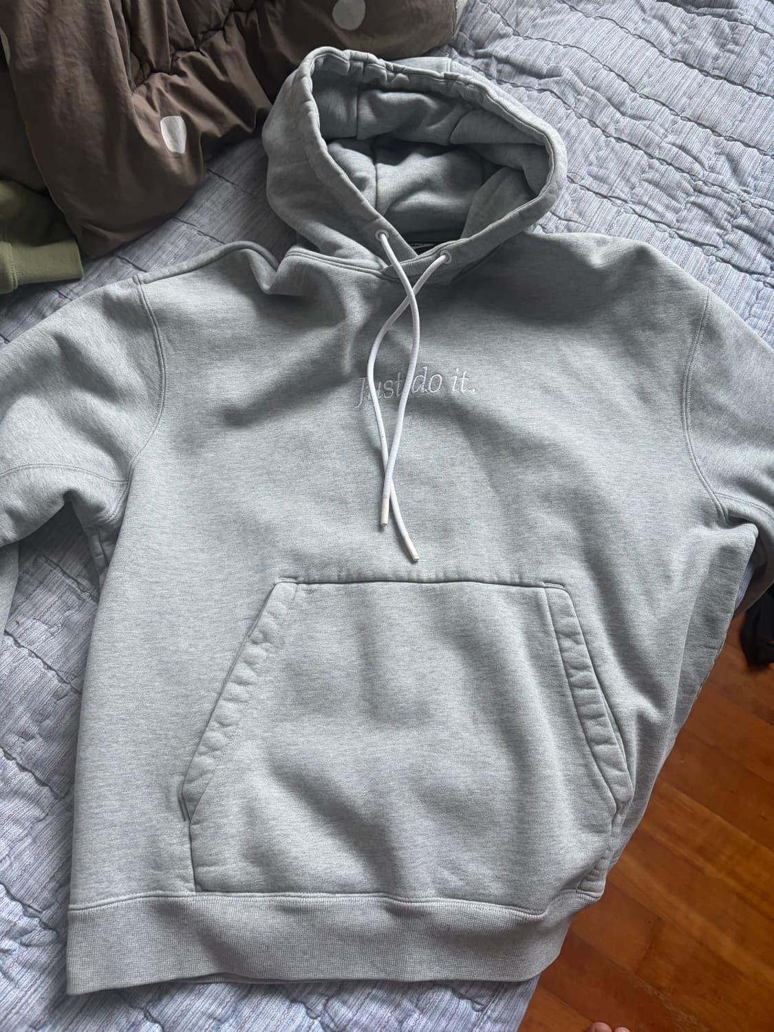 나이키 후드티 L 라지 팝니다 상품이미지1