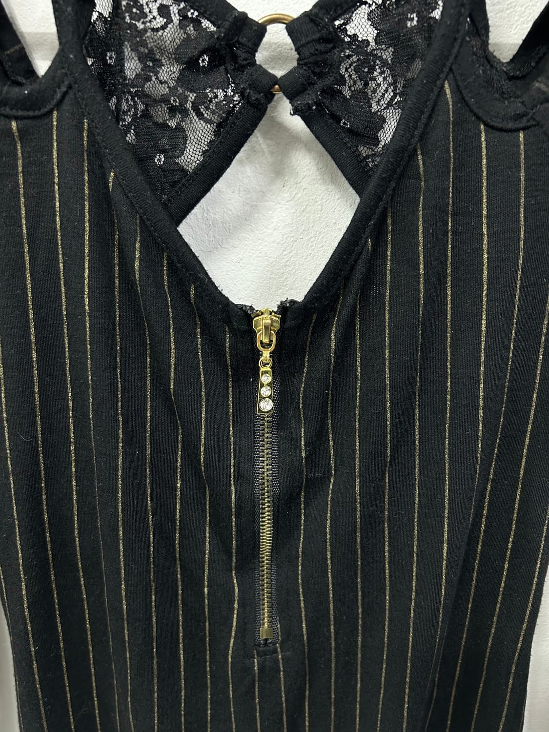 [LA*BUS] 오네갸루 골드 스트라이프 오프숄더 롱슬리브 상품이미지8