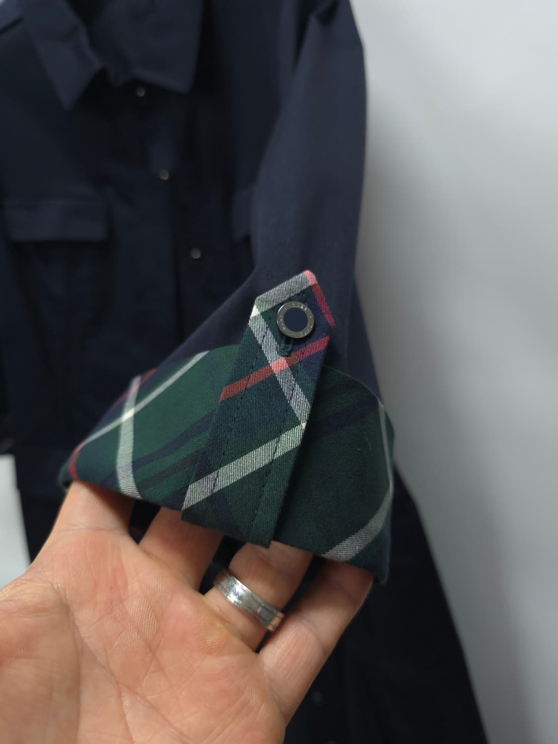 닥스 시그니처 체크 배색 네이비 셔츠형 원피스 (66~66반) 상품이미지4