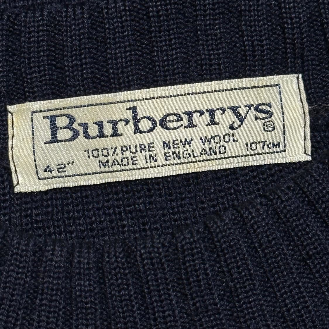 42 버버리 네이비 울 코만도 니트 상품이미지4