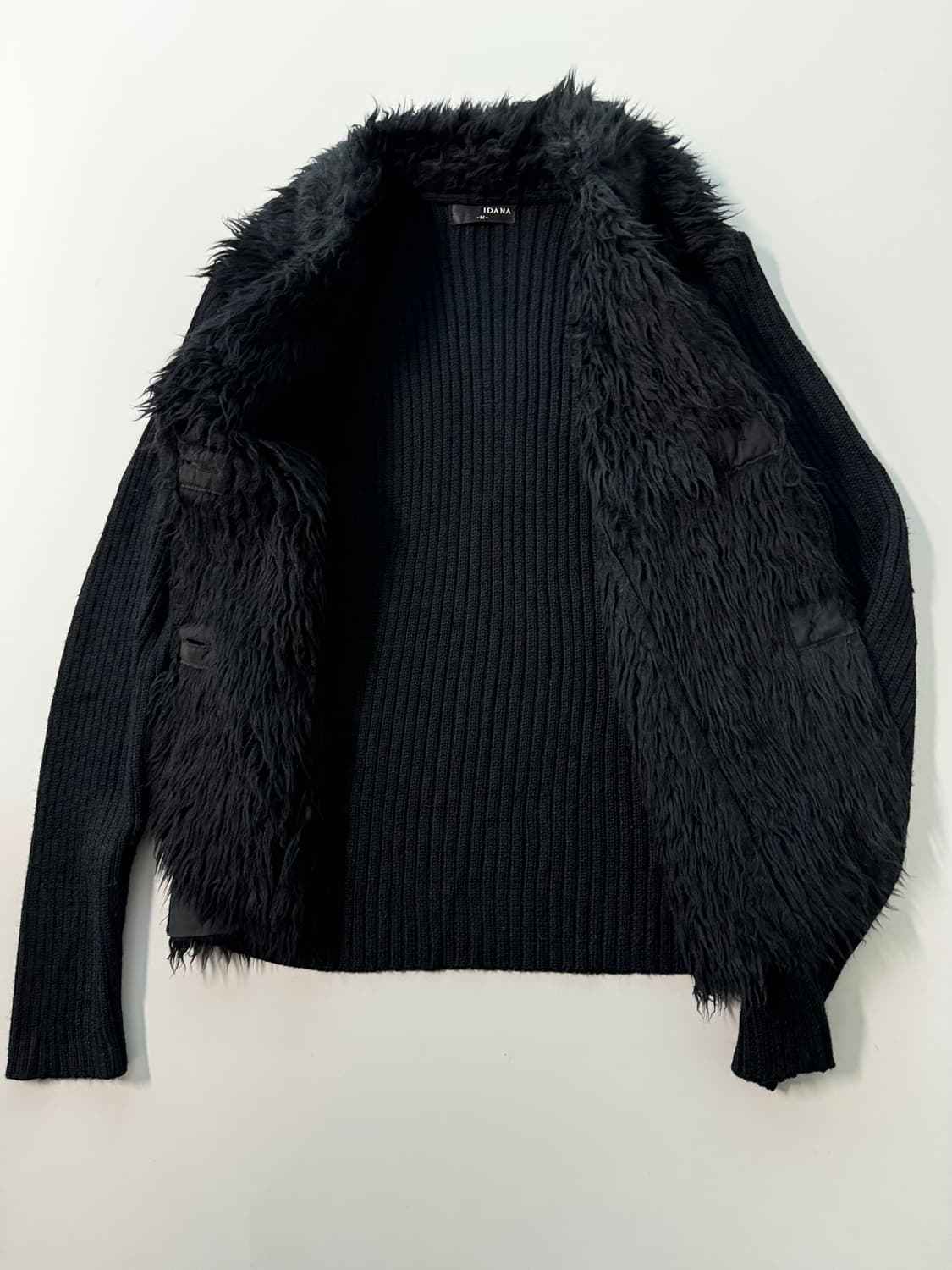 퍼 니트 버튼 가디건 상품이미지3