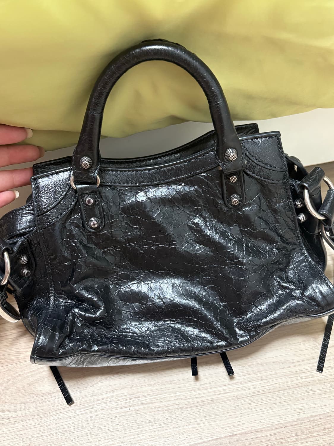 발렌시아가 네오카골 블랙 xs 상품이미지5