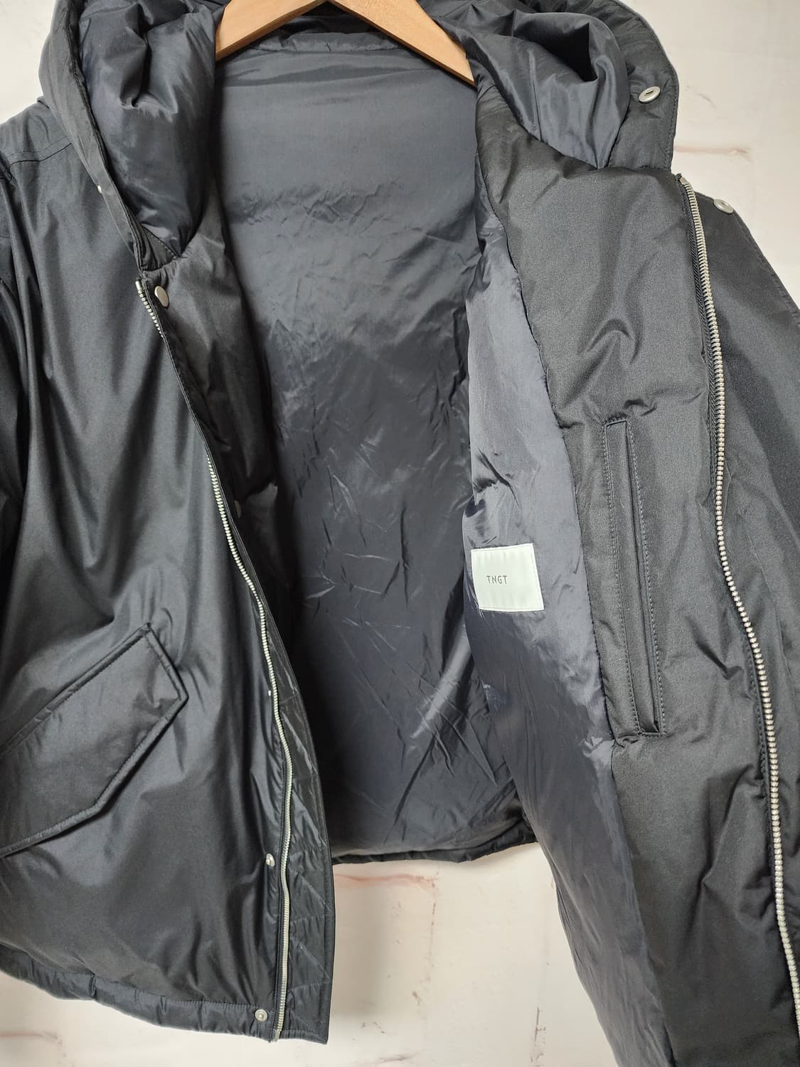 TNGT 블랙 패딩 점퍼 상품이미지7