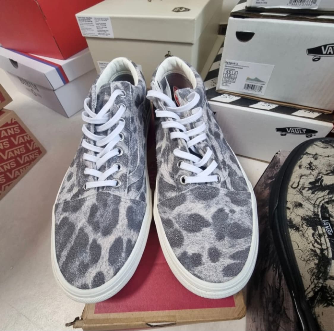 반스 올드스쿨 레오파드 스웨이드 270 상품이미지1