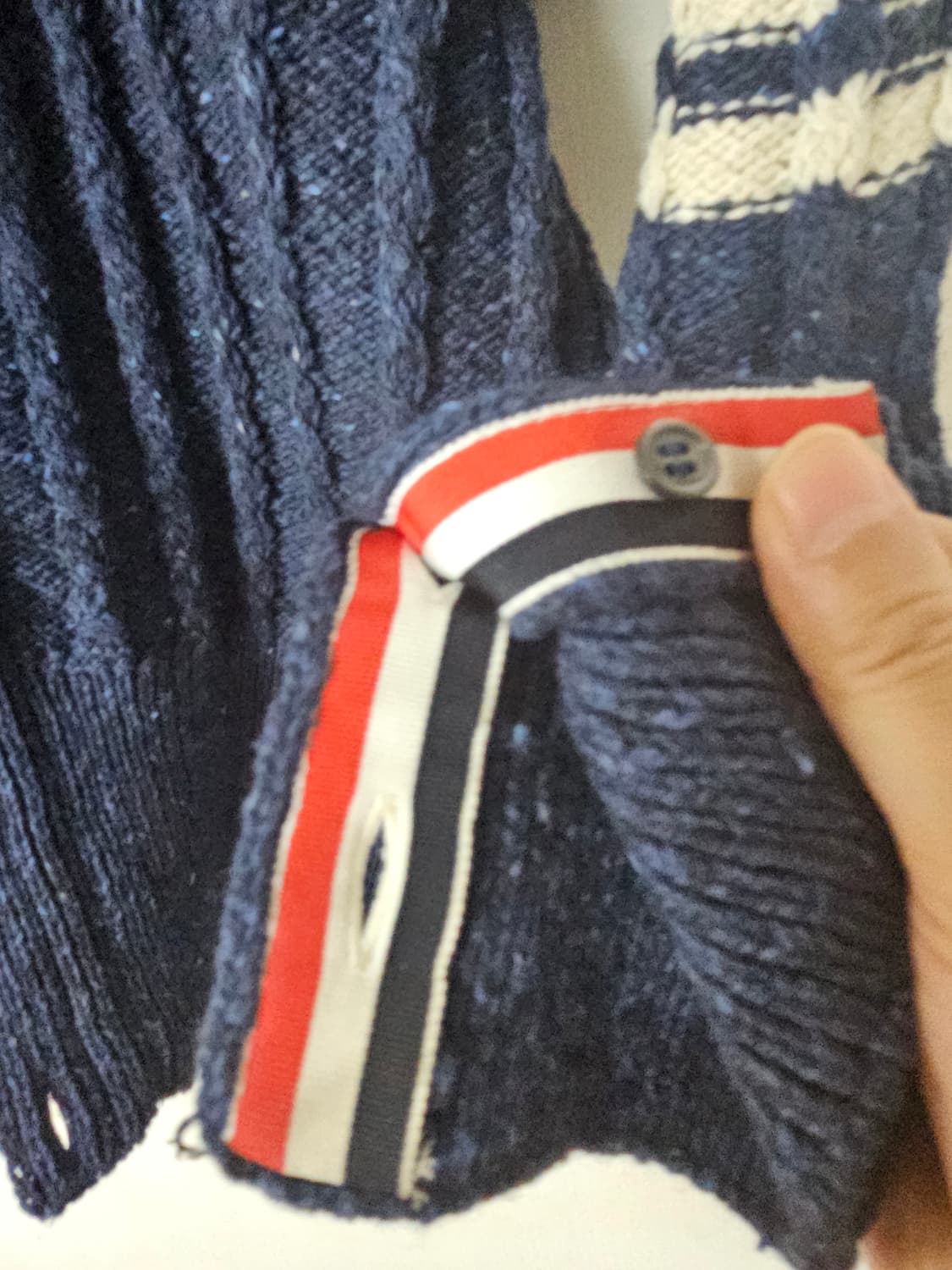 톰브라운 24fw 도네갈 케이블 가디건(3/오케이몰정품) 상품이미지4