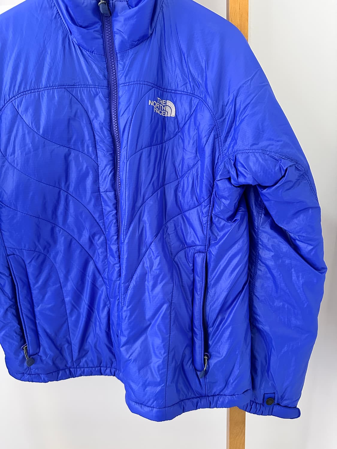 노스페이스 경량패딩 상품이미지2